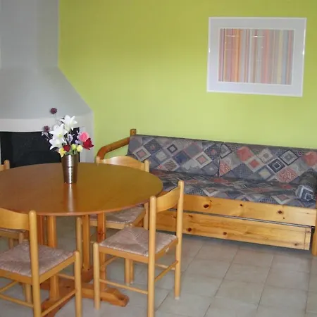 Navarone * Petrochori (Peloponnese)