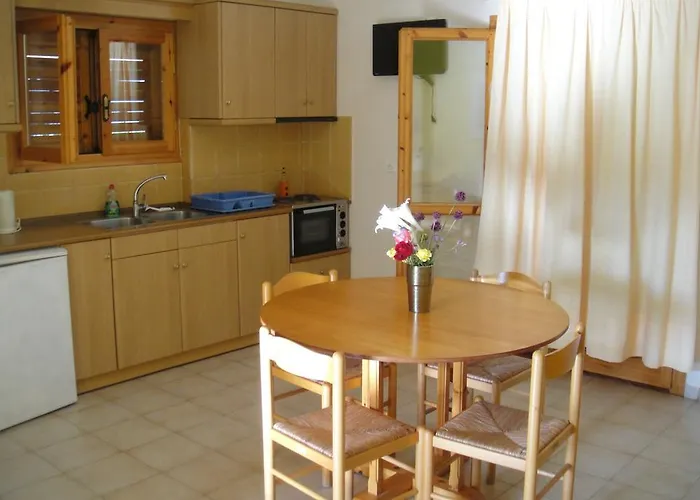 Navarone Appartement *